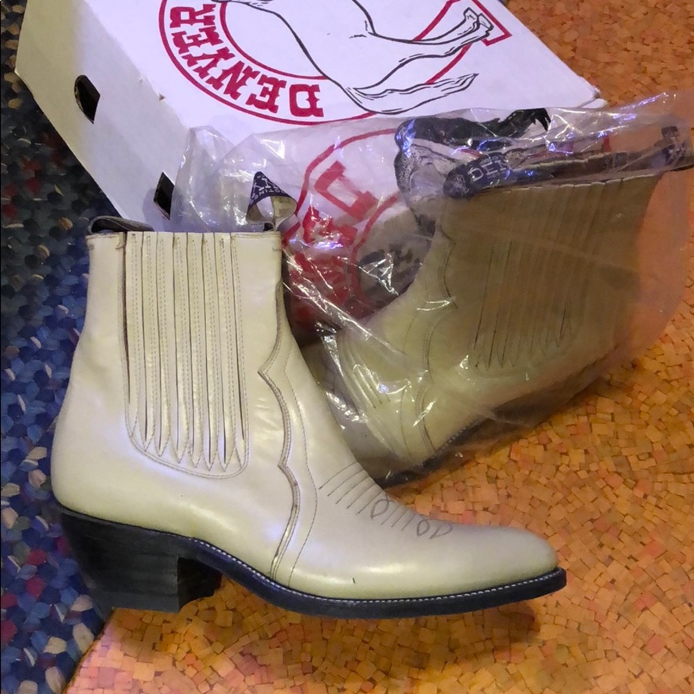 Denver Cowboy Pull-On boots READ FOR SIZE INFO